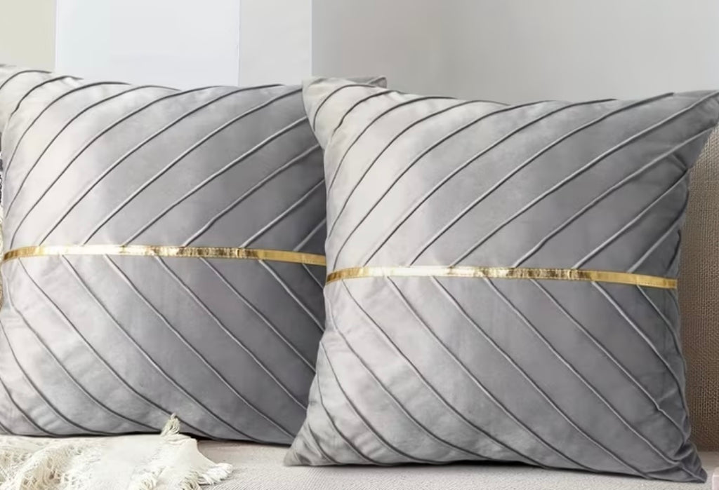2 pieces of super soft velvet cushion cover 45x45cm