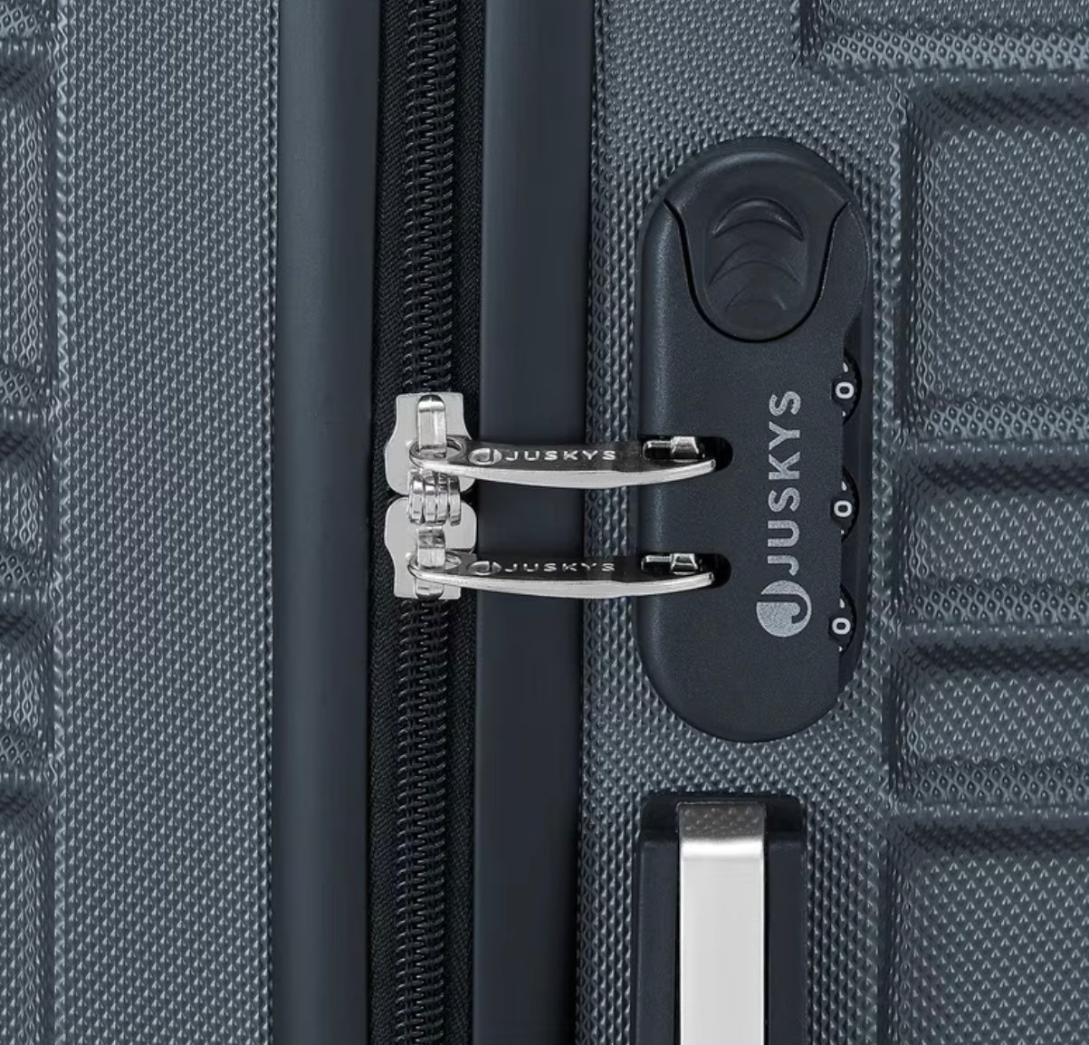 Set of hard suitcases