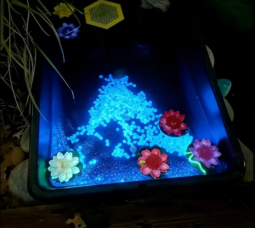 5 pcs Resin Pebbles, Phosphorescent Stones, Stones

Decorative Coloured