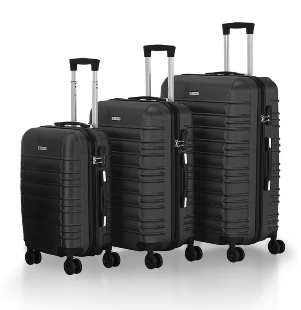 Set of hard suitcases