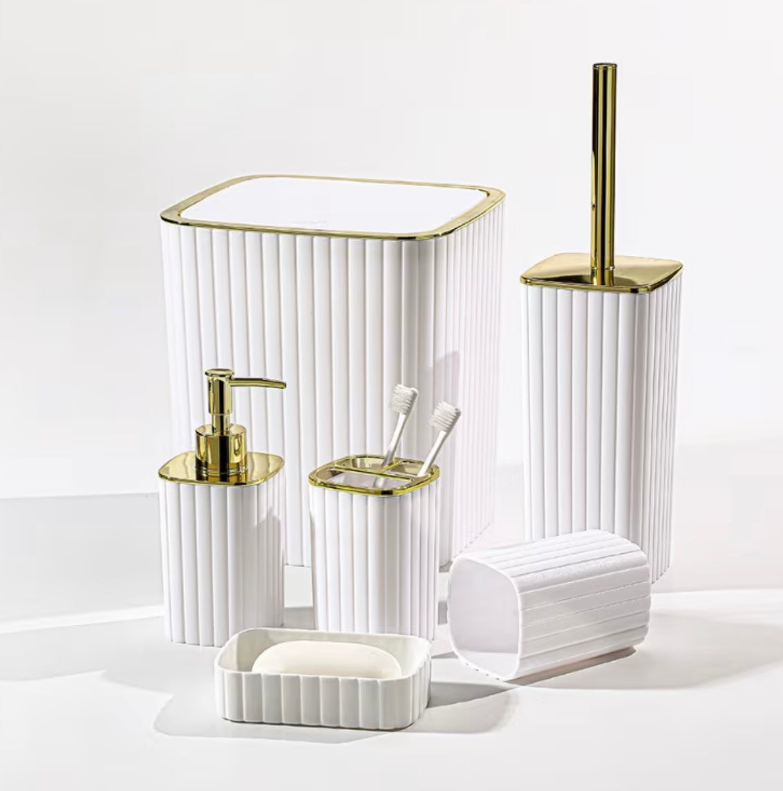 Set da 6 pezzi di accessori per il bagno