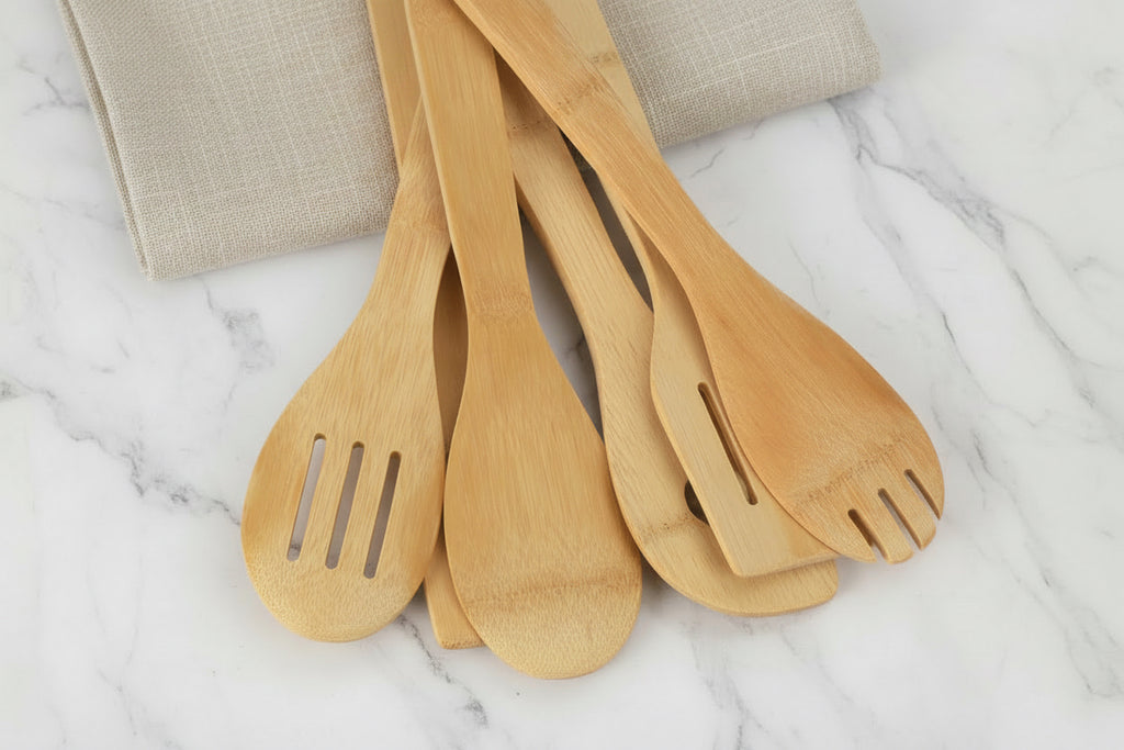 Set of 6 wooden utensils, wooden spoons for cooking