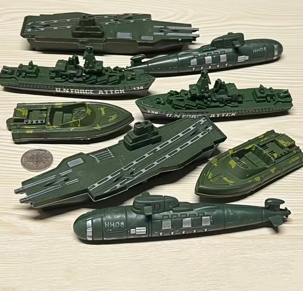 8 Pieces Game Set with Sand