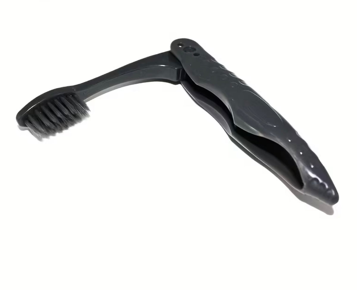 4 Pcs of black foldable travel toothbrush
