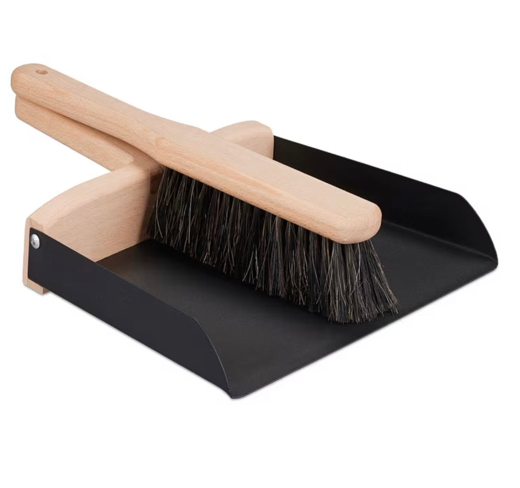 Set scopa e paletta in legno
